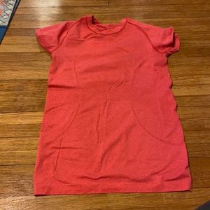 Lululemon swiftly tee
